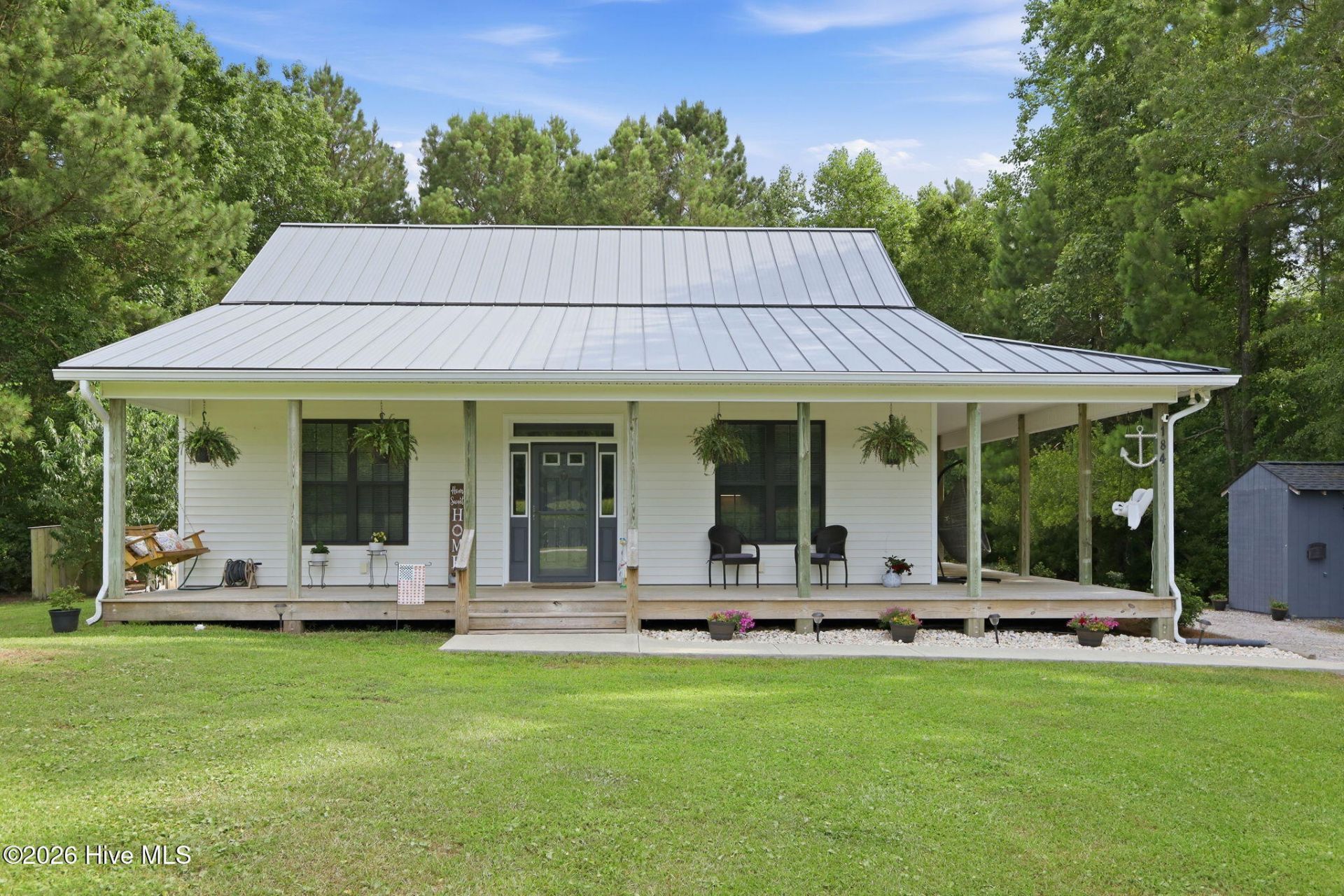 184 Sheppard Cruse Drive, Newport, NC 28570 Main Photo