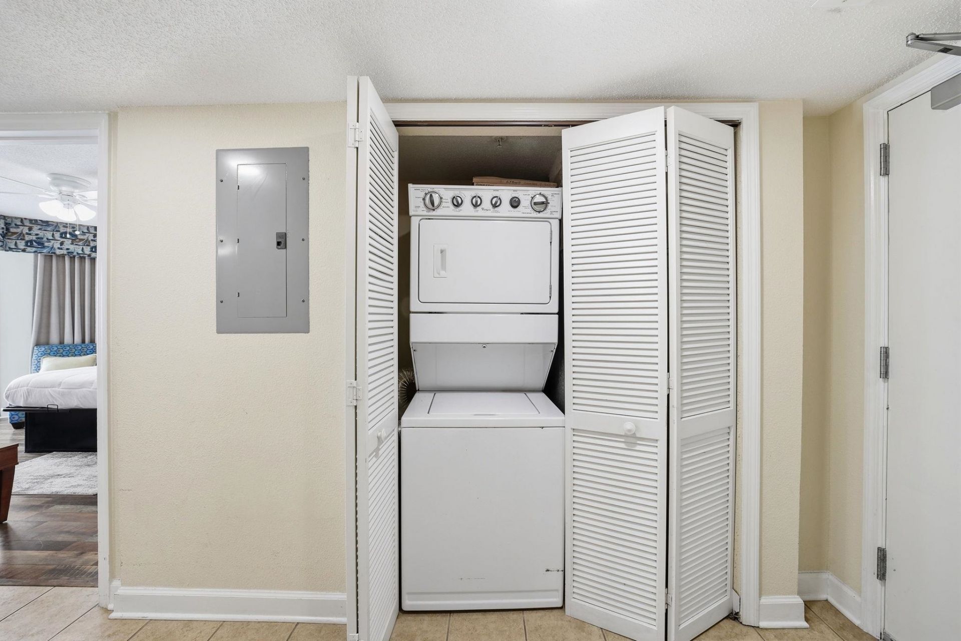 2501 S Ocean Blvd.  Photo 6