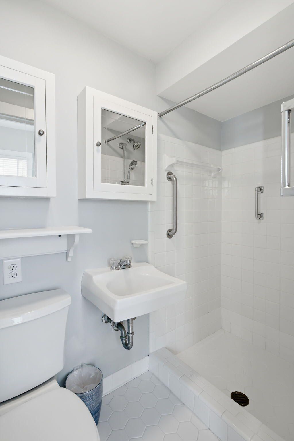 328 Bennett Street Photo 34