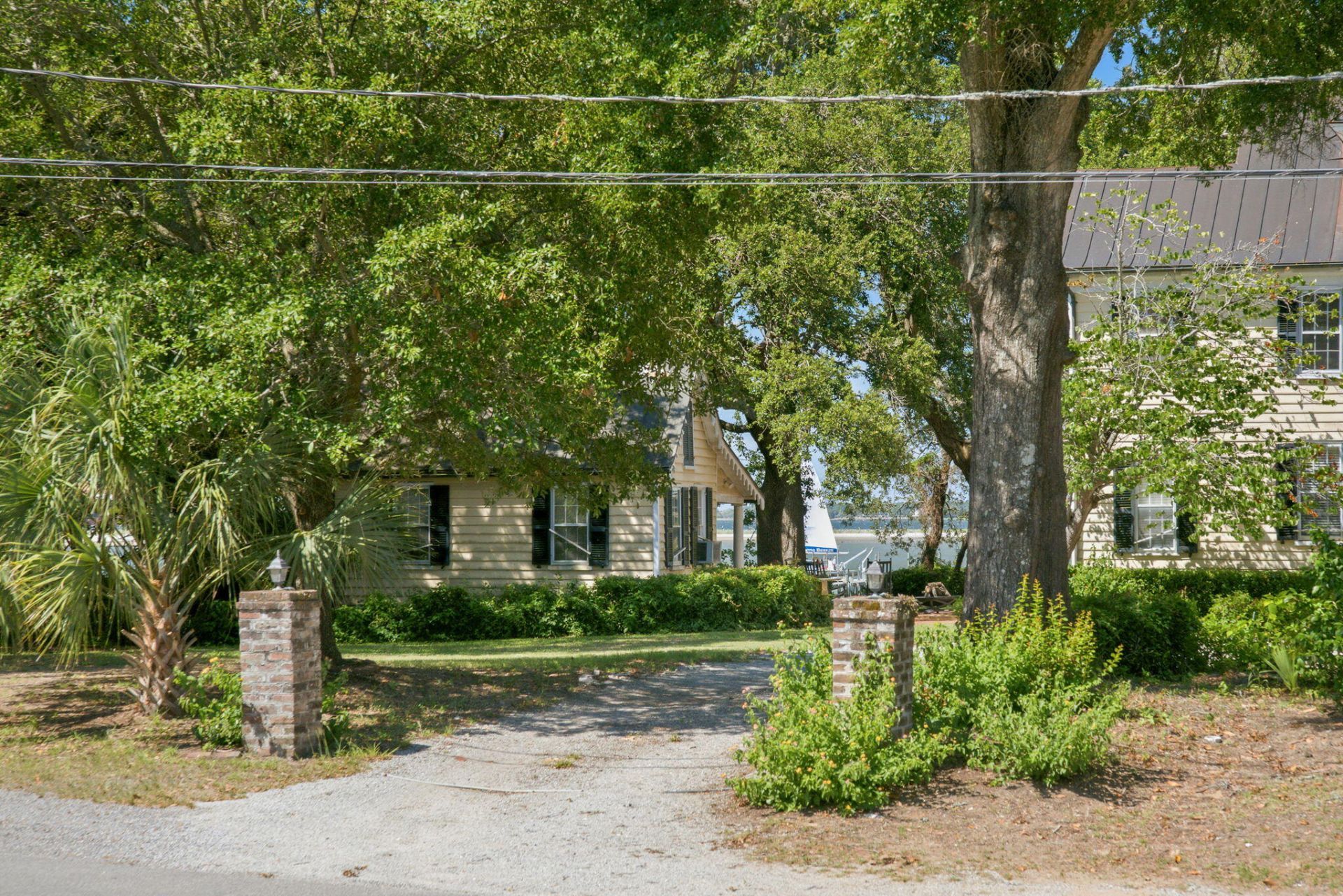 328 Bennett Street Photo 41
