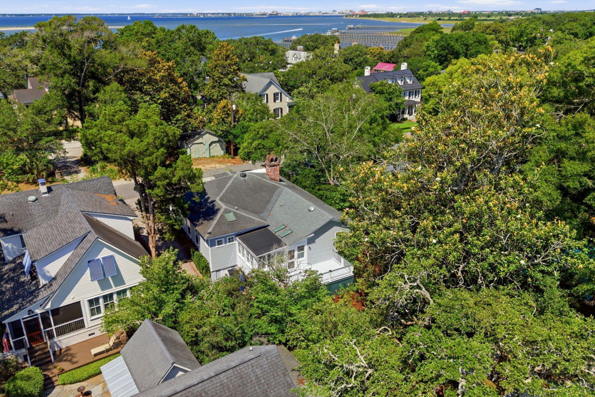 328 Bennett Street Photo 49