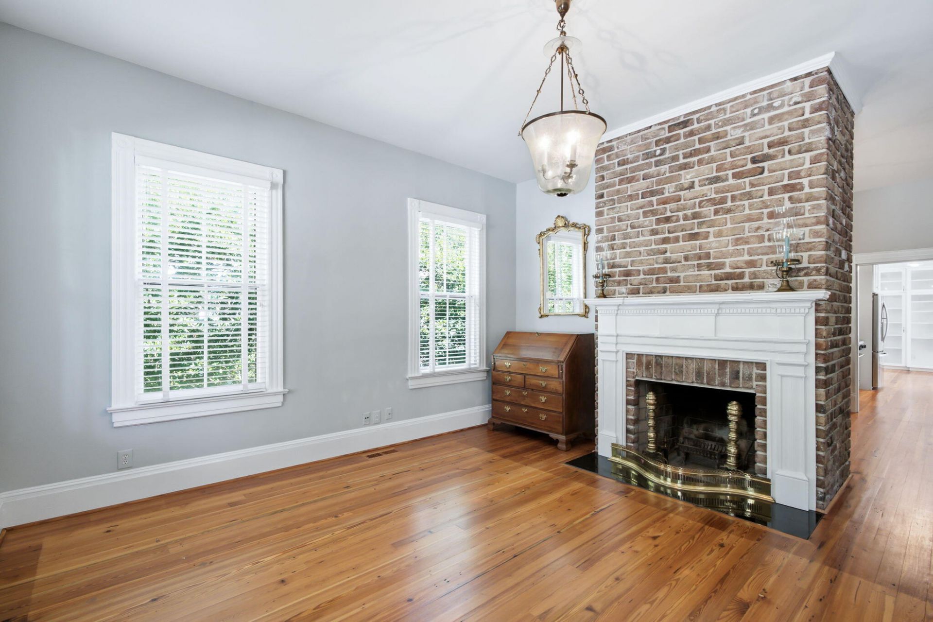 328 Bennett Street Photo 7