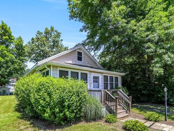 16 Lakeview Terrace, OAKLAND, NJ 07436
