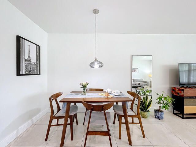 410 Chatham T, West Palm Beach, FL 33417 Photo