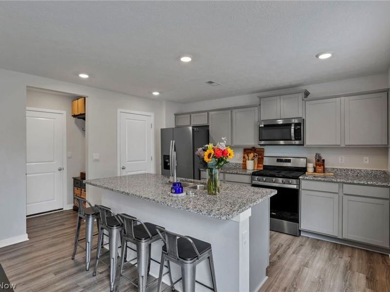 355 W Trinity Way, Newark, OH 43055 Photo 11