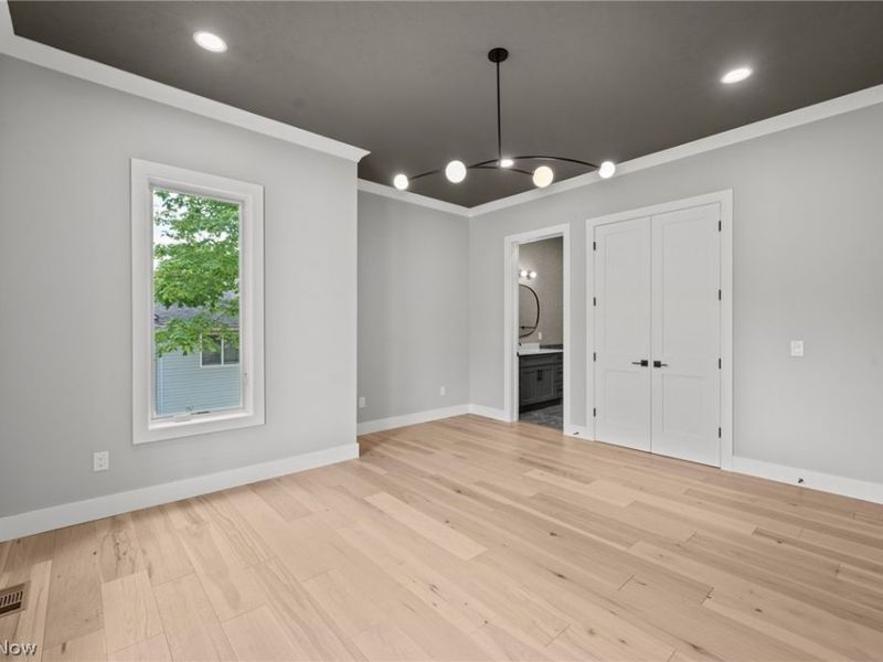 25428 Bryden Road, Beachwood, OH 44122 Photo 12