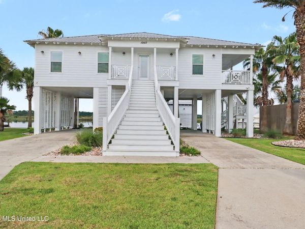 10157 S River Drive, Biloxi, MS 39532