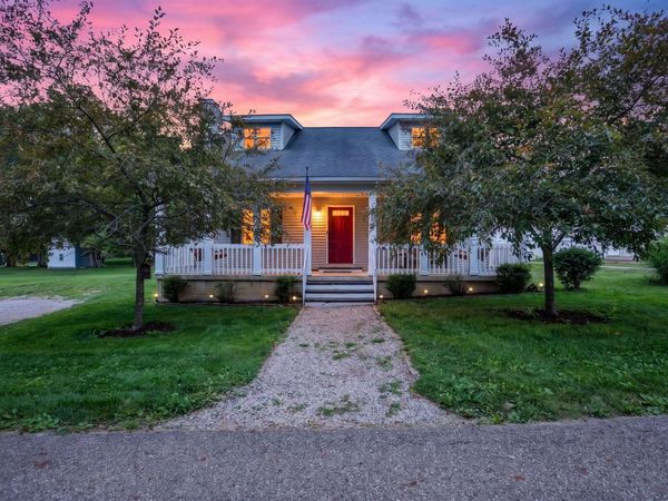 10256 4th Street , Brownsville, OH 43721