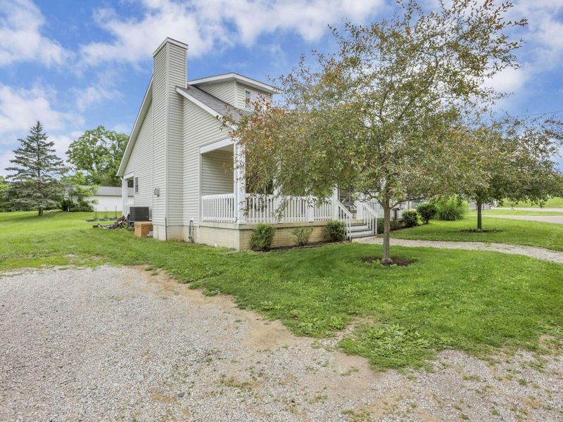 10256 4th Street, Brownsville, OH 43721 Photo 4