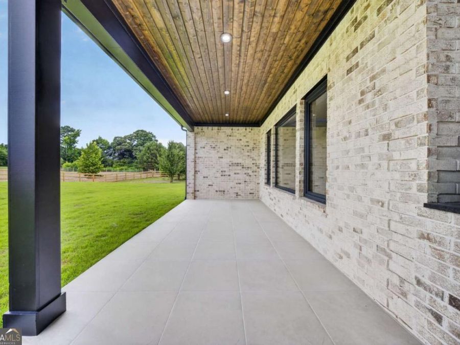 Property Image 80