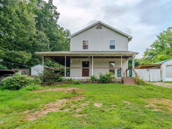 1315 River Road, Kingston, TN 37763