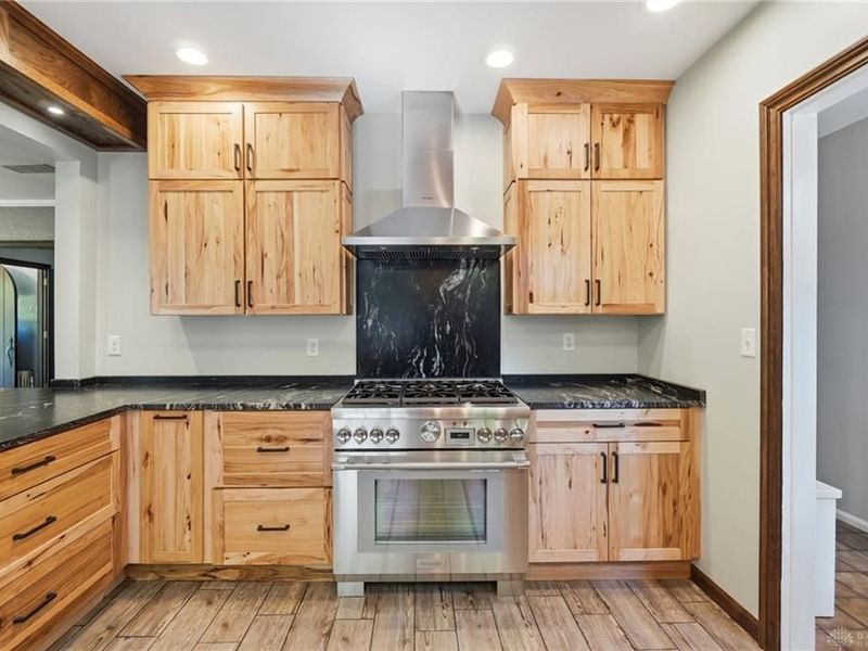 133 W Hadley Road, Oakwood, OH 45419 Photo 14
