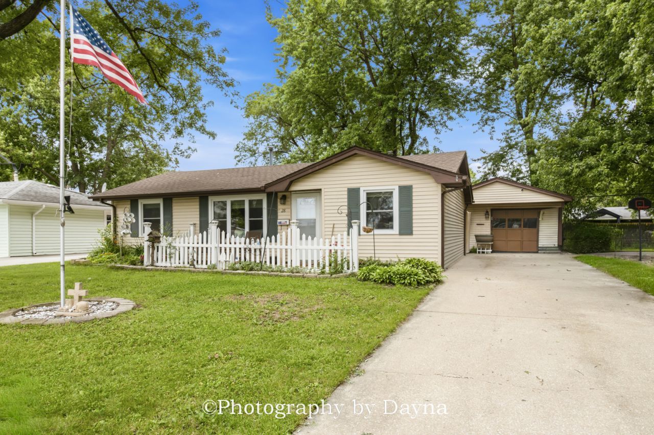 28 Jordan Drive, Bourbonnais, IL 60914 Main Photo