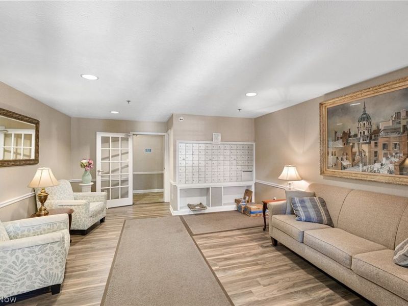 2885 Pease Drive, Unit 303, Rocky River, OH 44116 Photo 19