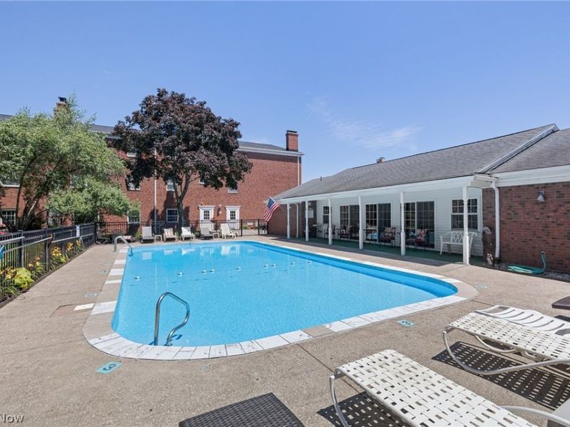 2885 Pease Drive, Unit 303, Rocky River, OH 44116 Photo 22
