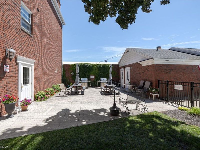 2885 Pease Drive, Unit 303, Rocky River, OH 44116 Photo 25