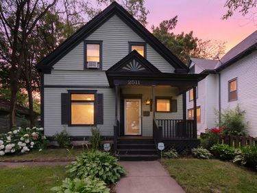 2511 Upton Avenue N, Minneapolis, MN 55411