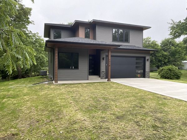1418 Blue Star Highway, South Haven, MI 49090