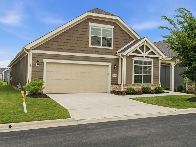 4854 Piedmont Drive, Hilliard, OH 43026 Photo 2