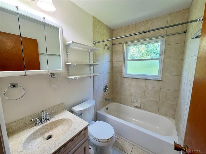76 Joyce Drive, Fairborn, OH 45324 Photo 17