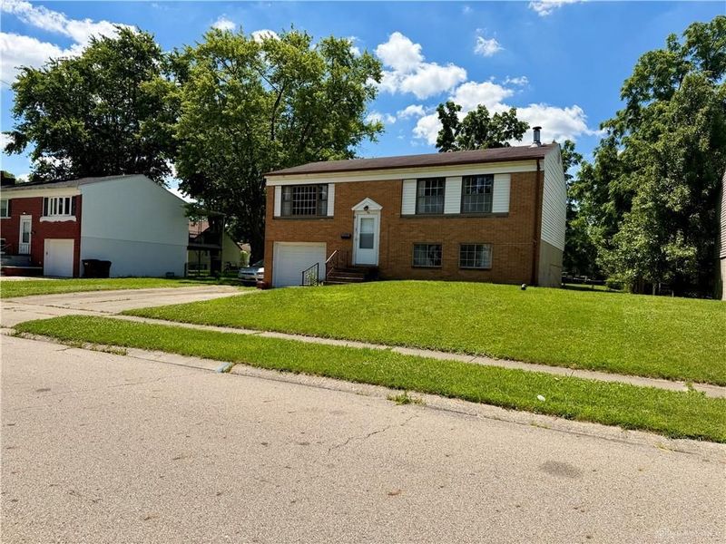 76 Joyce Drive, Fairborn, OH 45324 Photo 3