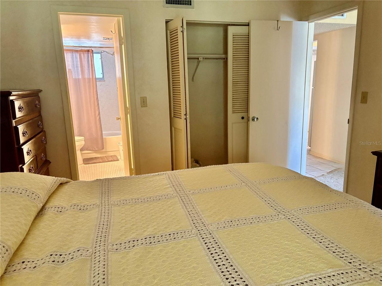1310 Glen Oaks Drive E, Unit 385E, Sarasota, FL 34232 Photo