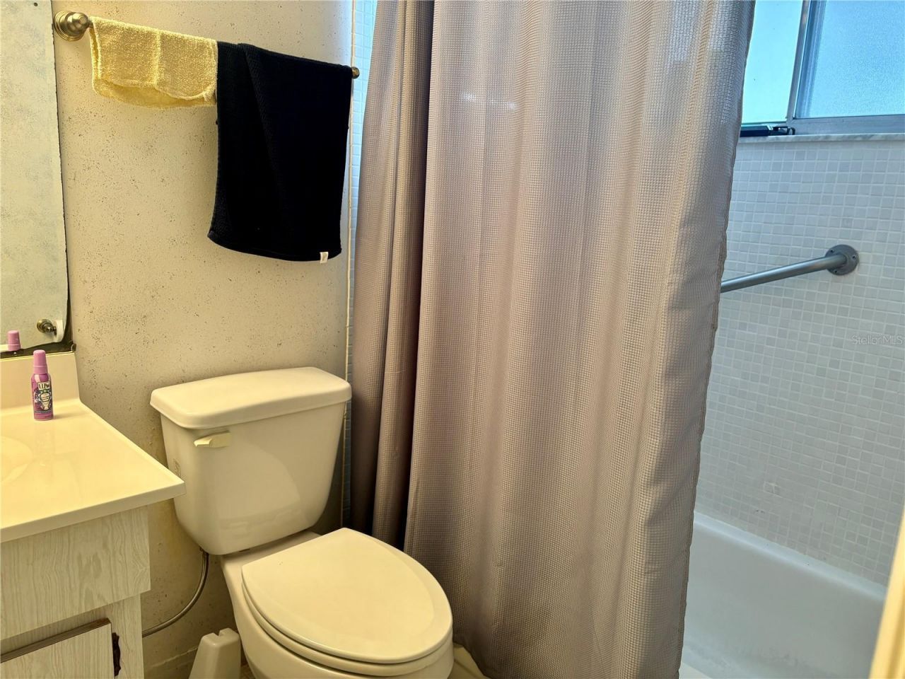 1310 Glen Oaks Drive E, Unit 385E, Sarasota, FL 34232 Photo