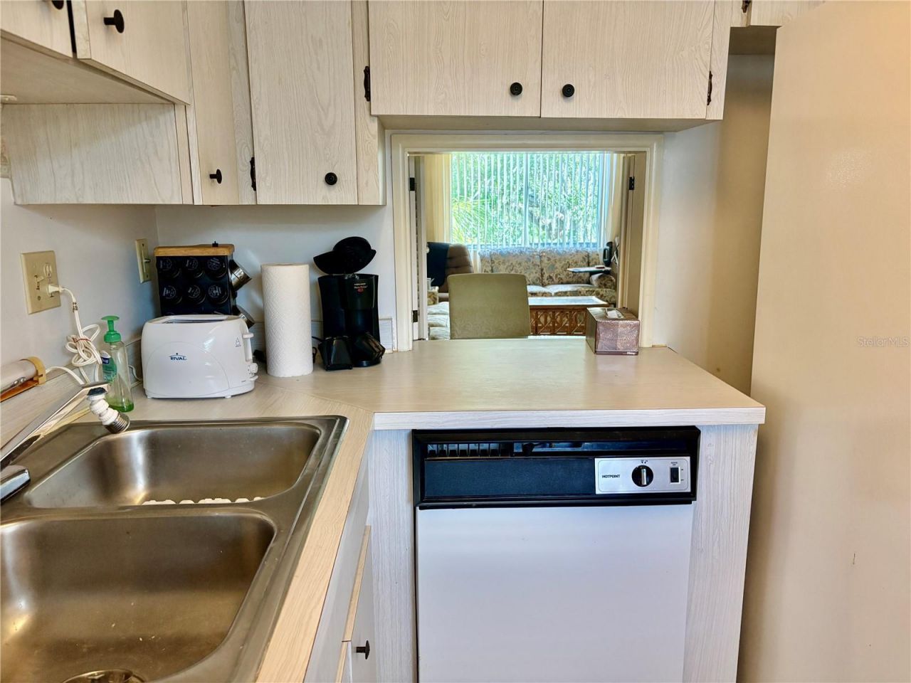 1310 Glen Oaks Drive E, Unit 385E, Sarasota, FL 34232 Photo
