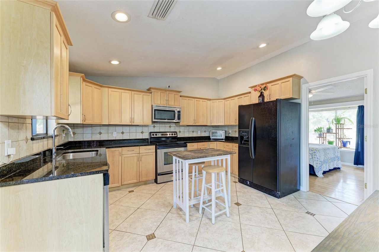 2226 Lockwood Meadows Drive, Sarasota, FL 34234 Photo