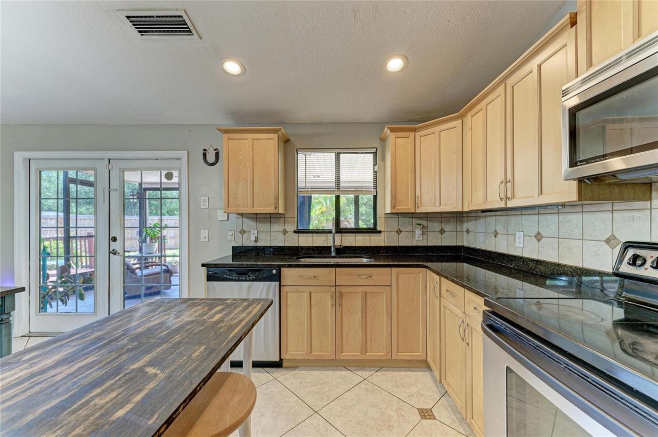 2226 Lockwood Meadows Drive, Sarasota, FL 34234 Photo