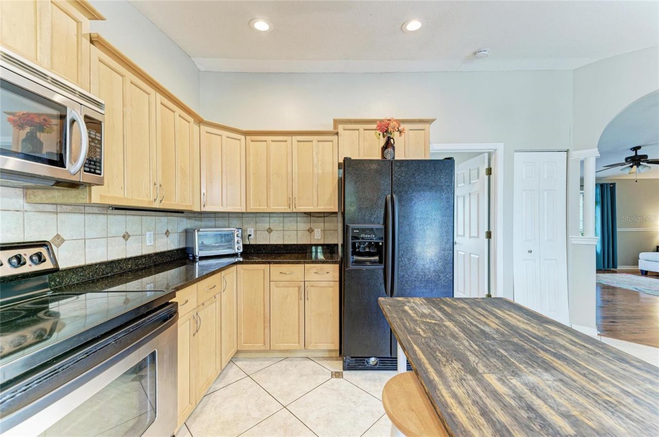 2226 Lockwood Meadows Drive, Sarasota, FL 34234 Photo