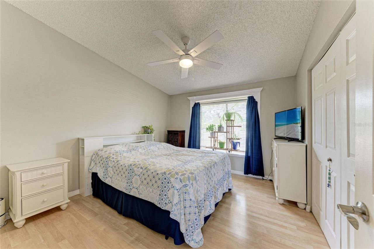 2226 Lockwood Meadows Drive, Sarasota, FL 34234 Photo