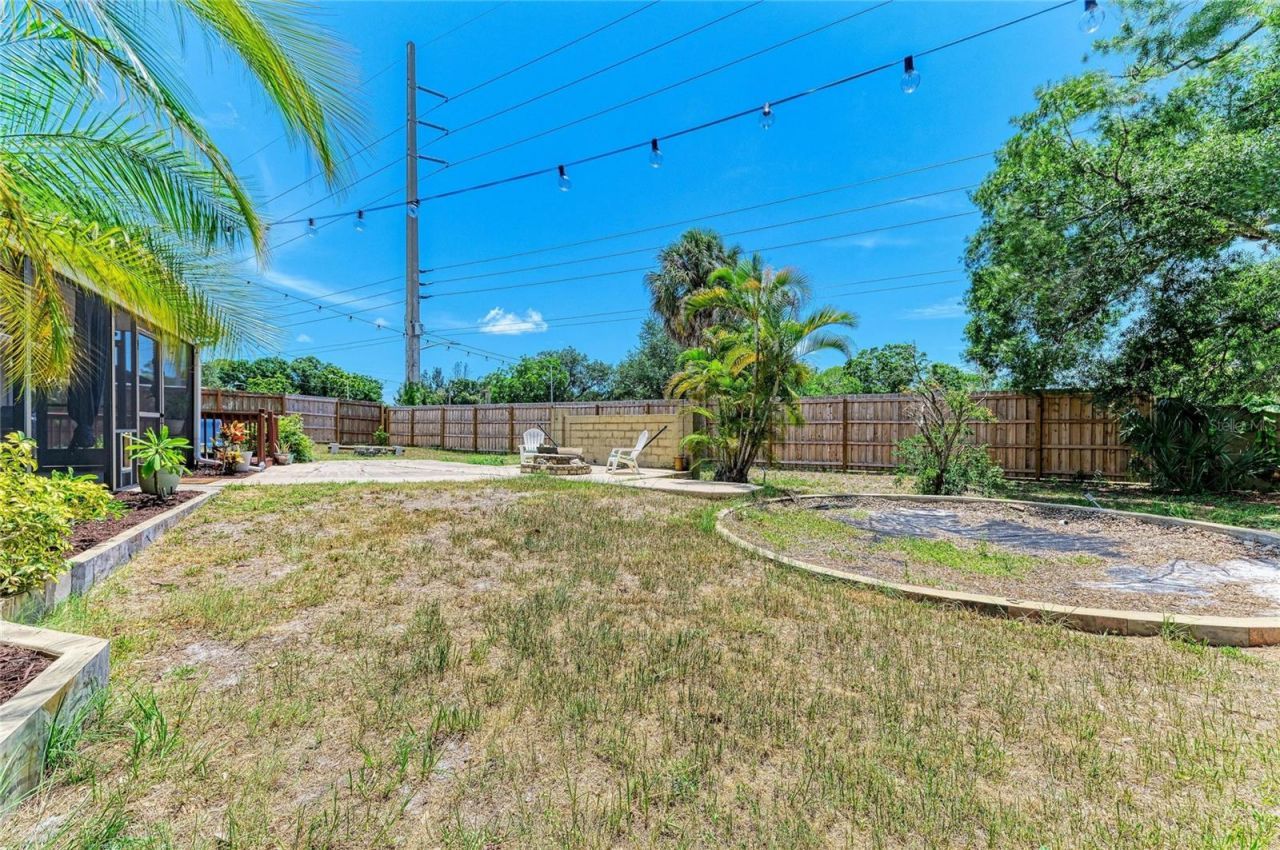 2226 Lockwood Meadows Drive, Sarasota, FL 34234 Photo