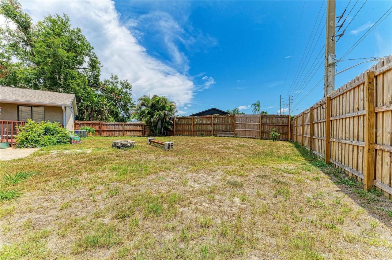 2226 Lockwood Meadows Drive, Sarasota, FL 34234 Photo