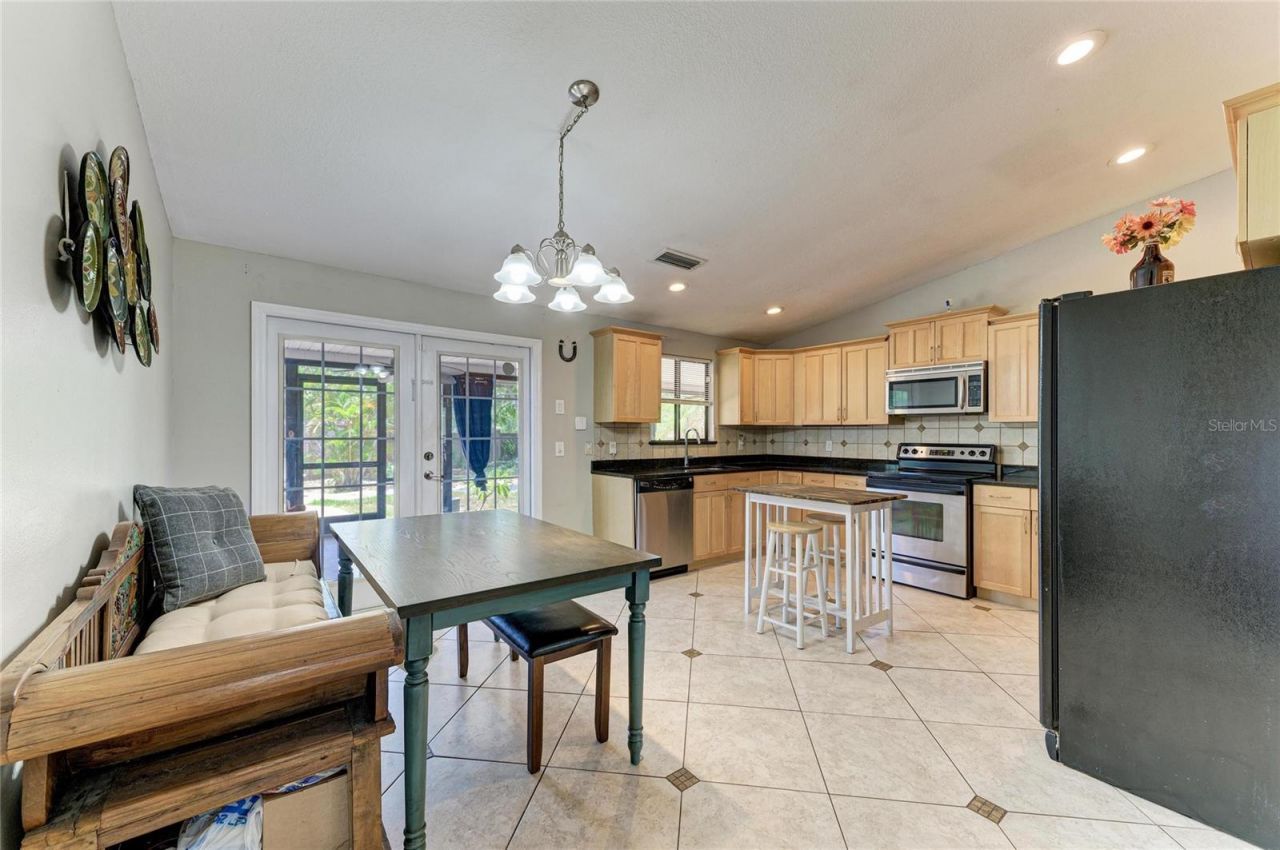 2226 Lockwood Meadows Drive, Sarasota, FL 34234 Photo