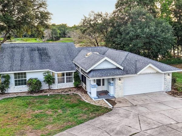 302 E MIRROR LAKE DRIVE , FRUITLAND PARK, FL 34731