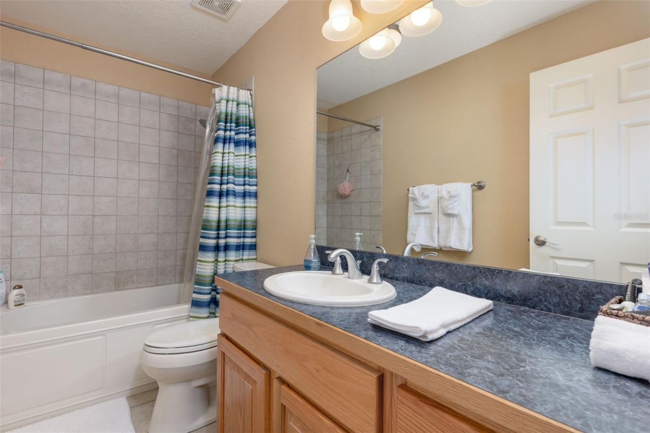 19103 NW 72nd Avenue, Alachua, FL 32615 Photo