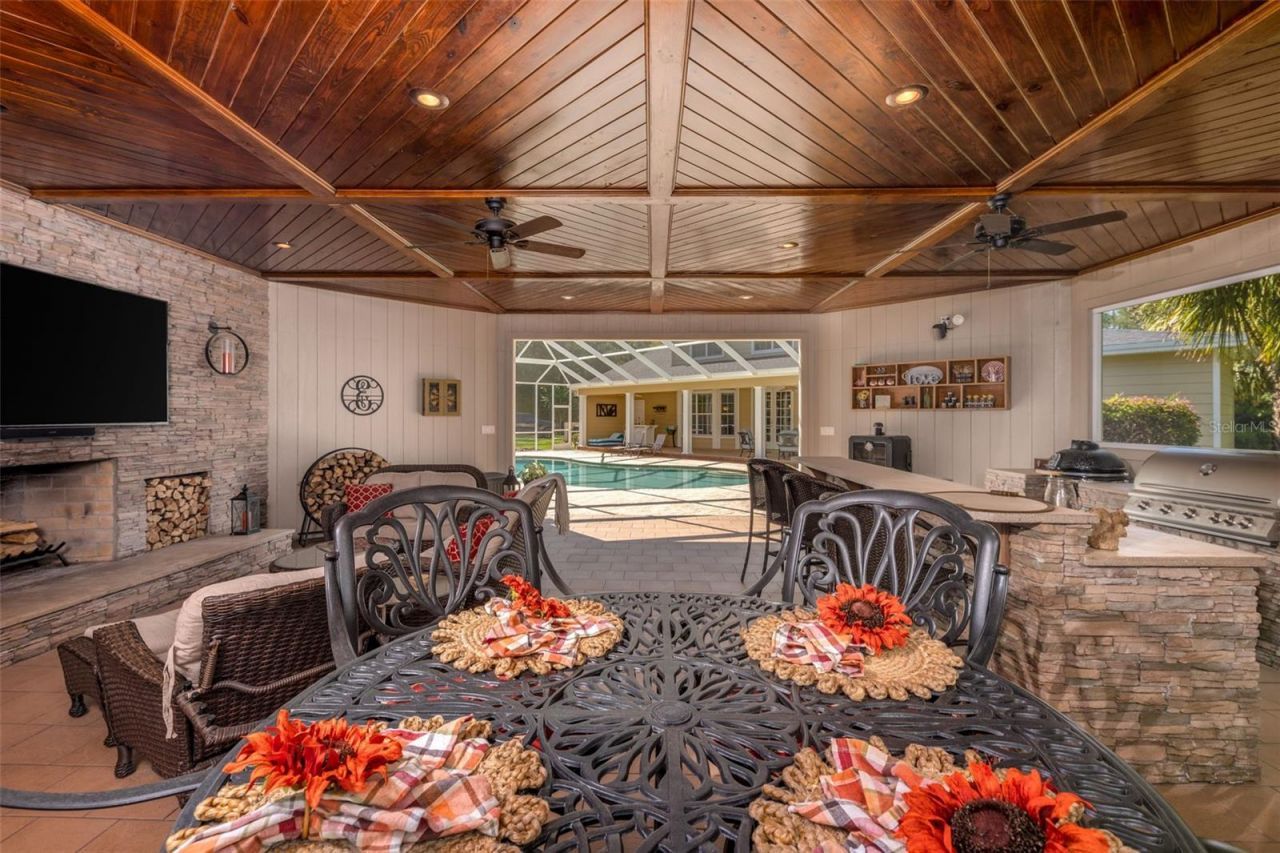 19103 NW 72nd Avenue, Alachua, FL 32615 Photo