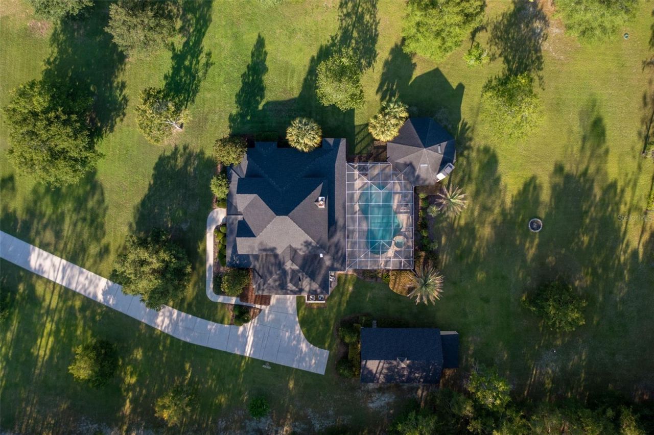 19103 NW 72nd Avenue, Alachua, FL 32615 Photo