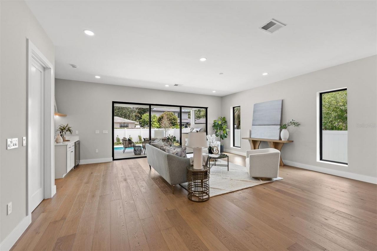 2103 Gale Street, Orlando, FL 32803 Photo
