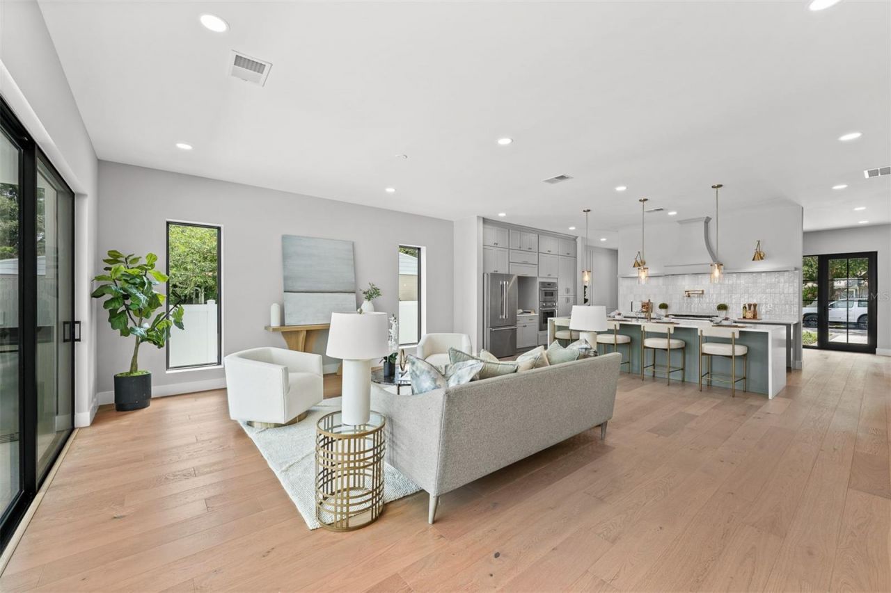 2103 Gale Street, Orlando, FL 32803 Photo