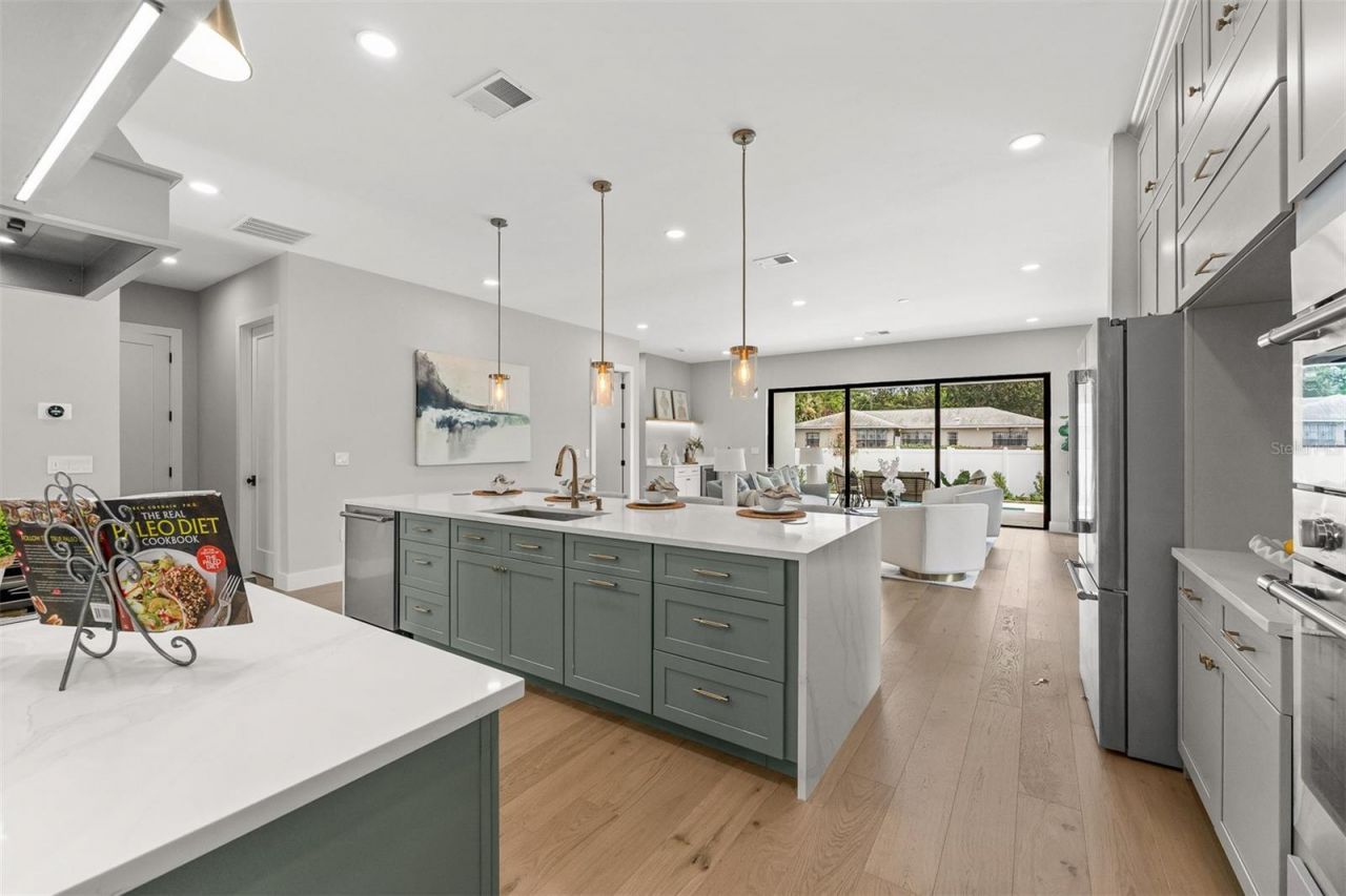 2103 Gale Street, Orlando, FL 32803 Photo