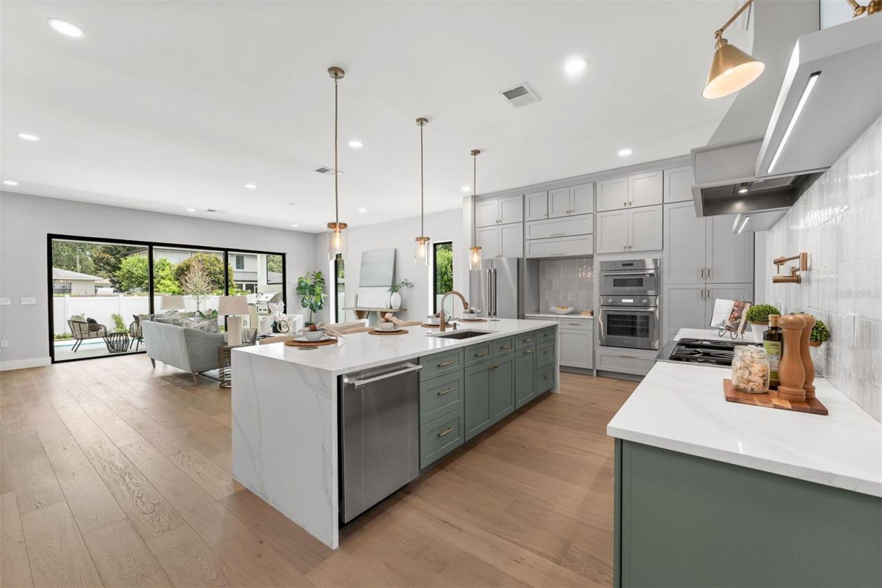 2103 Gale Street, Orlando, FL 32803 Photo