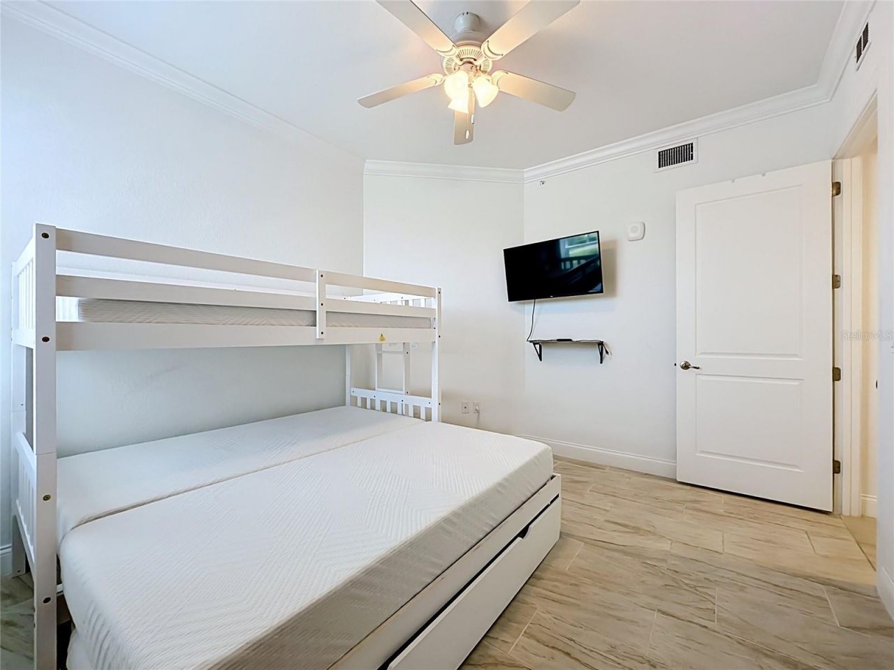 3 Riverwalk Drive, Unit 301, New Smyrna Beach, FL 32169 Photo