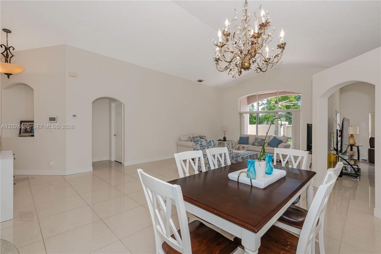 16269 SW 6th St , Pembroke Pines, FL 33027 Photo