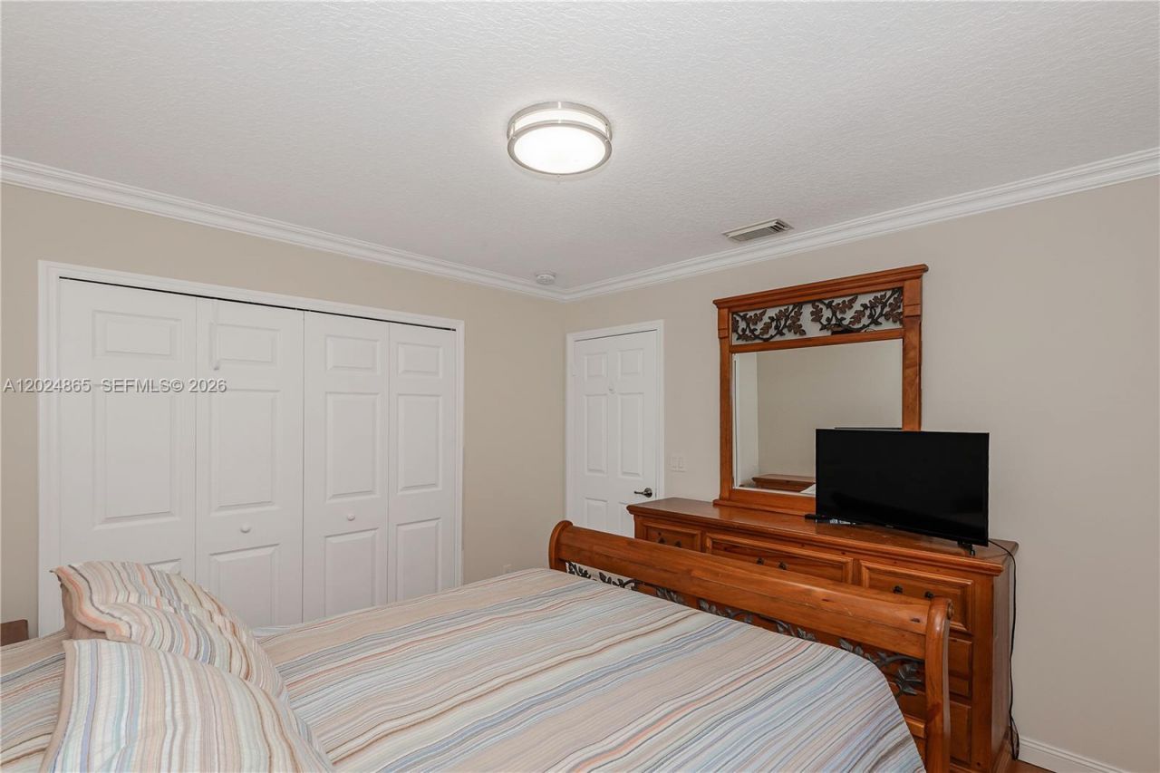 16269 SW 6th St , Pembroke Pines, FL 33027 Photo