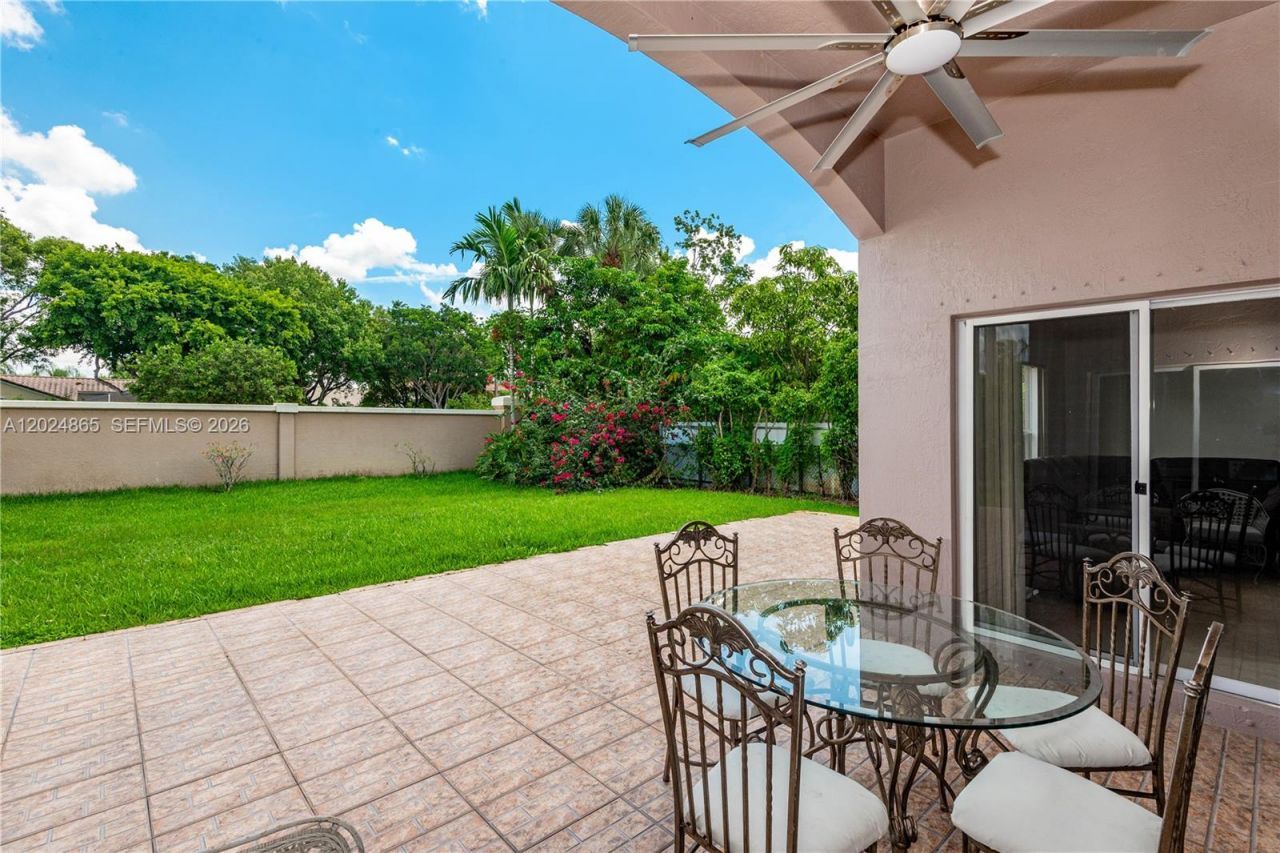 16269 SW 6th St , Pembroke Pines, FL 33027 Photo