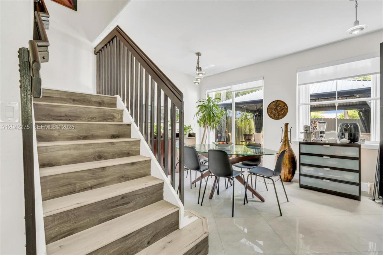 5570 NW 107th Ave, Unit 916, Doral, FL 33178 Photo