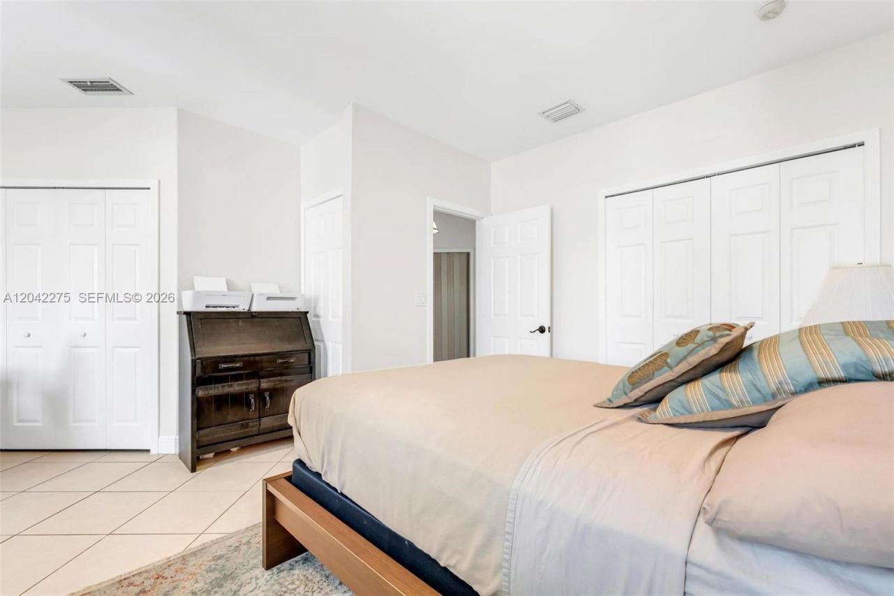 5570 NW 107th Ave, Unit 916, Doral, FL 33178 Photo