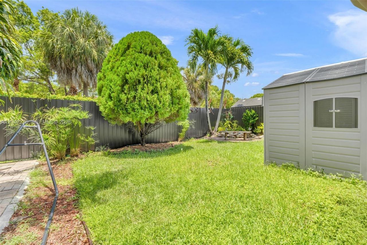 5570 NW 107th Ave, Unit 916, Doral, FL 33178 Photo